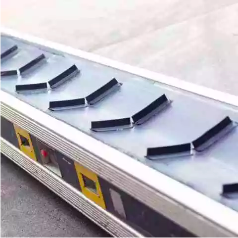 Can conveyors go around corners?